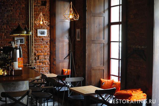Интерьер ресторана Al Capone Bar