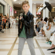 Проект «Новогодний бал с блогерами» в ТРК ЛЕТО фотографии