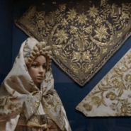 Выставка «Платки и шали в России XVIII–XXI веков» фотографии