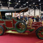  «Олдтаймер-Галерея» – выставка старинных автомобилей и мотоциклов 2025 фотографии