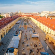 Фестиваль «Выше Крыши» в Никольских рядах 2022 фотографии