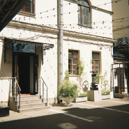 Выставка «НЕстрашные сказки» фотографии