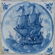 Выставка «Приключения голландской плитки XVIII века из собрания Эрмитажа» фотографии