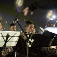 Мультимедийный шоу-концерт «Танцы во времени» в День всех влюбленных фотографии