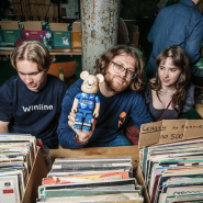 Маркет «Вторая жизнь вещей» в ТРК ЛЕТО фотографии