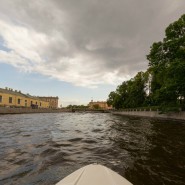 Прогулка на катере без капитана в Санкт-Петербурге фотографии