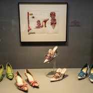 Выставка «Маноло Бланик. Обувь как искусство» фотографии