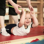 Набор детей в Гимнастический центр Baby Gym фотографии