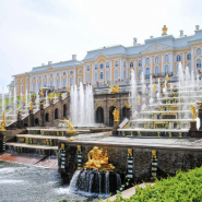 Праздник «Открытие фонтанов» в Петергофе 16 мая 2026 фотографии