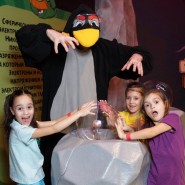 Праздник для детей «День любимого героя Angry Birds» фотографии