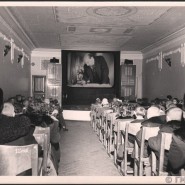 Выставка «Петербург в кино: персонаж и съемочная площадка» фотографии