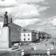 Выставка «В ритме трудового фронта. Заполярная Воркута героическому Ленинграду» фотографии