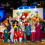 Представление для детей «Кошмар на Острове Свинок в Angry Birds Activity Park» фотографии