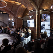 Лекция «Контекстуальная фотография в искусстве и на арт-рынке» фотографии