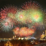 Салют в Новогоднюю ночь 2016 на Дворцовой площади фотографии