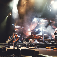 Концерт группы «Depeche Mode» в Санкт-Петербурге фотографии