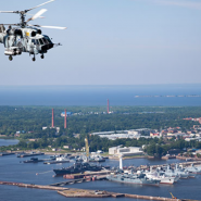 Торжественный парад и программа ко Дню военно-морского флота в Санкт-Петербурге 2022 фотографии