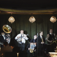 Вечер французского джаза в атмосфере "La Vie En Rose" в ресторане «48 Стульев» фотографии