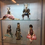 Выставка  «Игра в куклы» фотографии