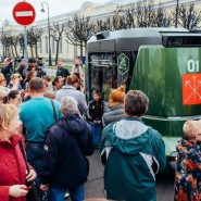 Парад современных и ретро авто в Санкт-Петербурге 2017 фотографии