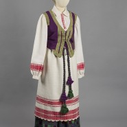Выставка «Традиция и мода: национальный костюм народов страны Советов» фотографии