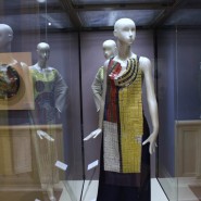 Выставка «Фарфоровая мода от Татьяны Чапургиной» фотографии