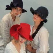 Выставка шляпок Ирины Спасской фотографии
