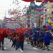 Праздник на Невском проспекте ко Дню города фотографии