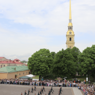 Церемония развода Почетного караула в Петропавловской крепости 2025 фотографии