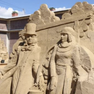 Фестиваль песчаных скульптур в Петропавловской крепости 2026 фотографии