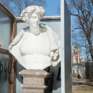 Царскосельские статуи встречают весну-2022 фотографии