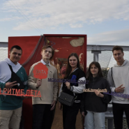 Бесплатный фестиваль-вечеринка в Охта-Молл «В ритме лета» фотографии