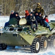 Праздник Дня защитника Отечества в парке Стальной десант 2022 фотографии