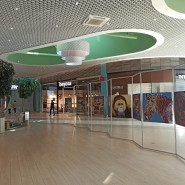 Выставка работ Энди Уорхола в ТРК «Лето» фотографии