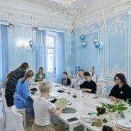 Акция «Горячая апрельская "Черная пятница" в творческих студиях Артиста» фотографии