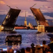 Экскурсия «Острова, Финский залив и развод мостов на теплоходе МОНАРХ» фотографии