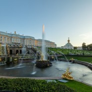 Закрытие сезона фонтанов в Петергофе 2022 фотографии