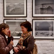 Выставка художника Олега Юнтунена «Острова» фотографии