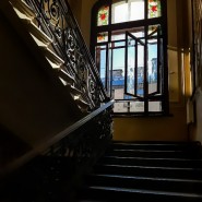 Очень петербургская экскурсия: дворы, парадные + старинная квартира фотографии