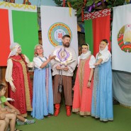 Спектакль «Волшебная птица Дружба» в «Сказкином Доме» фотографии