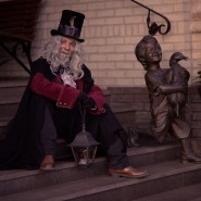 Спектакль-экскурсия «Санкт-Петербург. Дорога к мечте с фонарщиком Фаролеро» фотографии