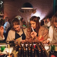 Развлекательные мастер-классы по изготовлению ароматических свечей фотографии