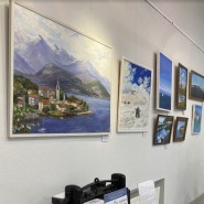 Весенние выставки в «Центре книги и графики» фотографии