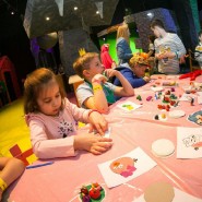Праздник 8 Марта в Angry Birds Activity Park 2023 фотографии