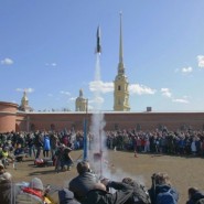 Праздник «День космонавтики» в Петропавловской крепости 2025 фотографии