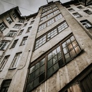 Экскурсия-прогулка «Секретные места Васильевского Острова: дворы, парадные и легенды» фотографии