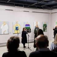 Выставка Марии Гаркавенко «Платья» фотографии