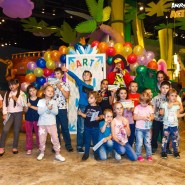 Легендарный флешмоб в Angry Birds Activity Park фотографии