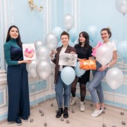 Праздник 8 марта в студиях Artista 2024 фотографии