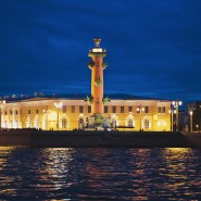 Ночная прогулка под разводными мостами по рекам и каналам Петербурга фотографии
